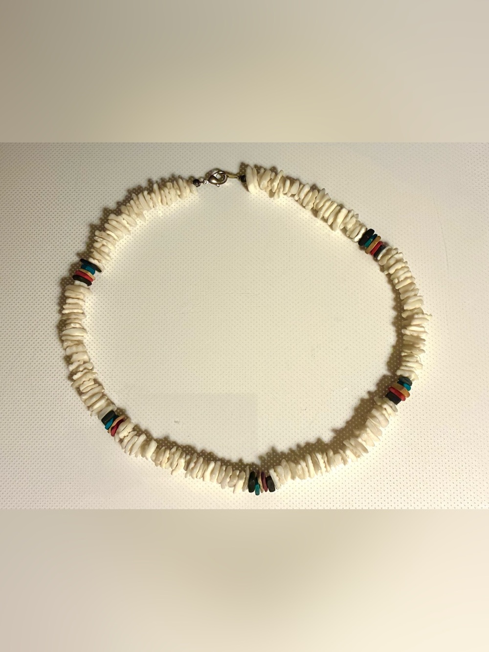 18” Unisex Puka Shell Chip Multi Color Beaded Choker Necklace